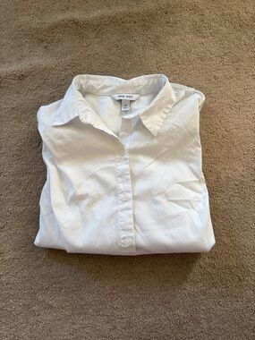 Nine West Women’s White Casual Button-Down Shirt